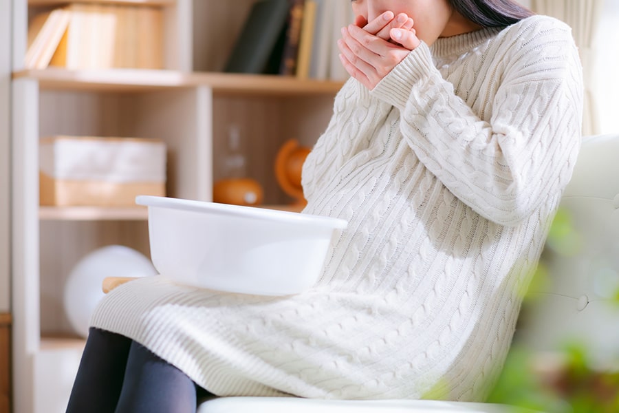 つわりで体調不良の妊婦さん